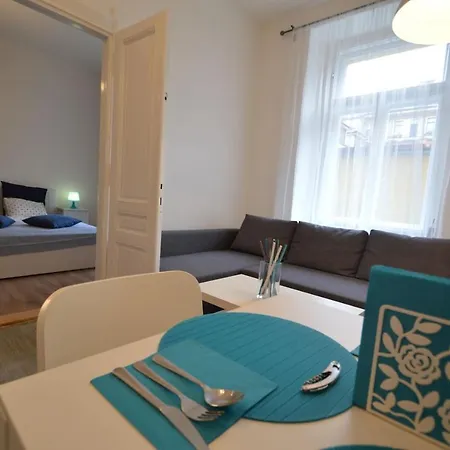 Apartment New-central In The Centre